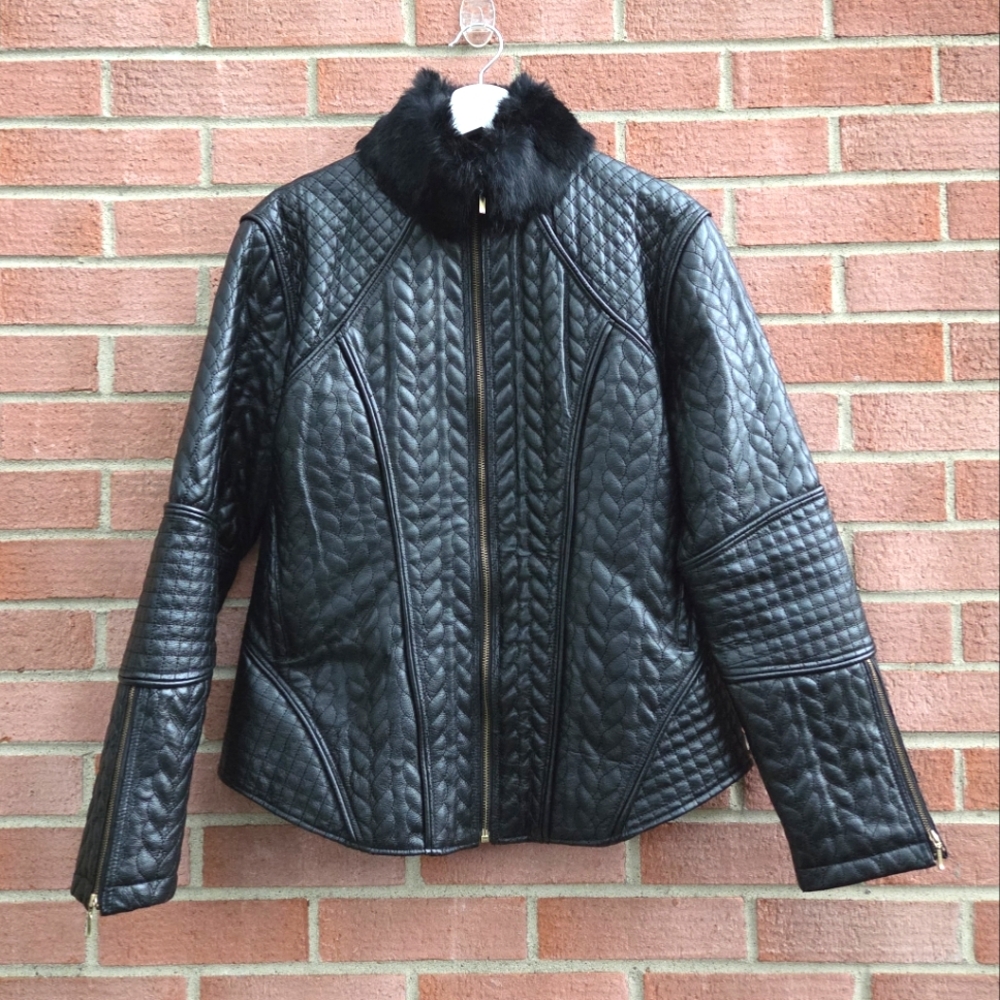 Che-Bella Black Leather Quilted Fur Collar Womens Jacket Large Rabbit Fur